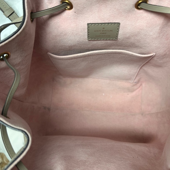 Louis Vuitton LV Monogram Montsouris Backpack - Picture 1 of 5